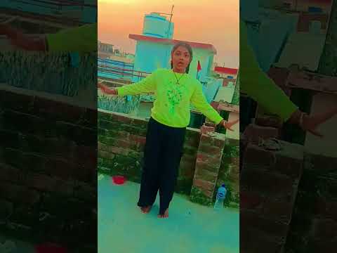 chup chup ke mujhe 🎀