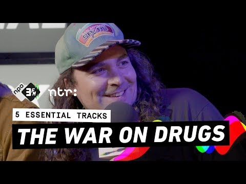 The War On Drugs about Spotify-accidents and burning soup | 5 Essential Tracks | 3FM