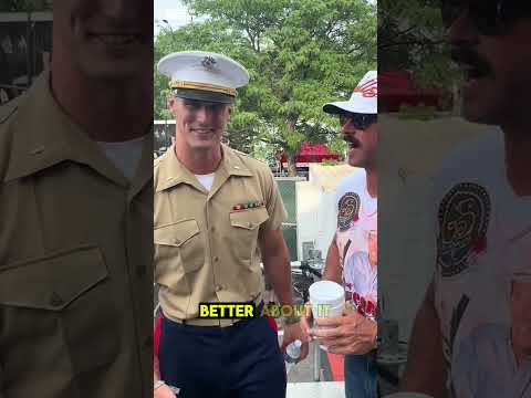 Riley Green Brings First Lieutenant On Stage For Moving Performance