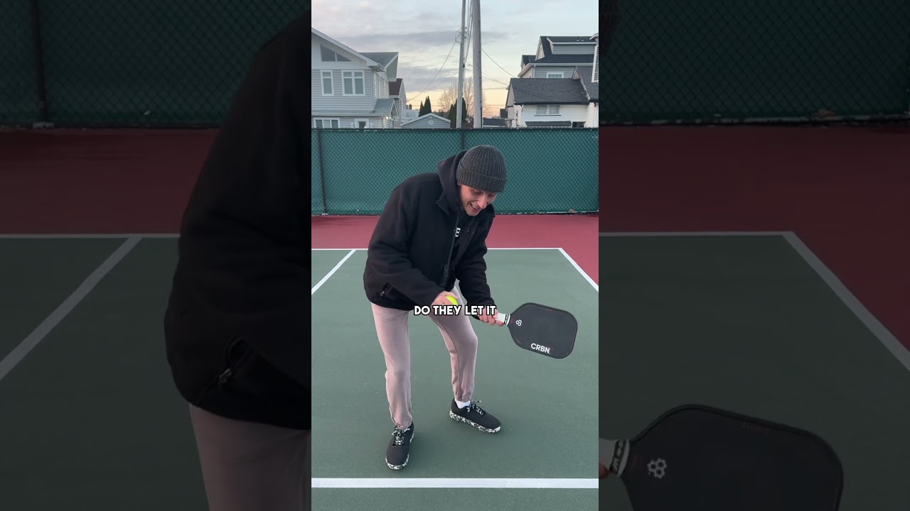 Aggressive Dinks vs Dead Dinks! #pickleball #pickleballtips #shorts