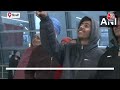 IGI Airport: कोहरे के चलते उड़न में देरी , परेशान हुए यात्री | Aaj Tak News Hindi  - 02:32 min - News - Video