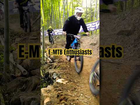 A Group of Full Suspension E-MTB Enthusiasts Riding Together – It's a Truly Thrilling Experience!
