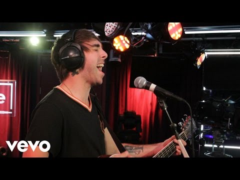 All Time Low - Elastic Heart (SIA cover in the Live Lounge)