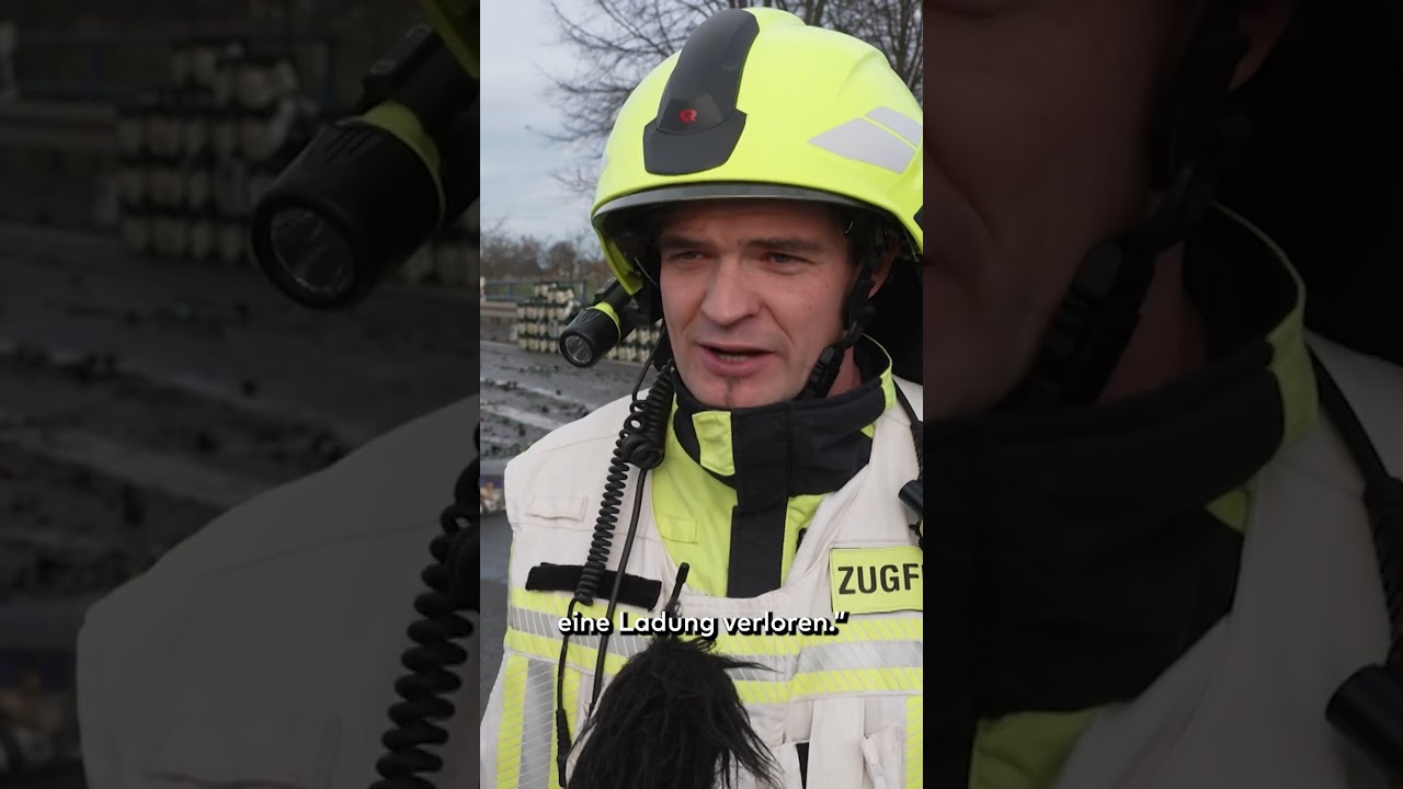 RIESEN-UNFALL auf der AUTOBAHN: Ein Laster KRACHT, und mit ihm unzählige BIERFLASCHEN! shorts