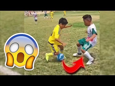 BEST SOCCER FOOTBALL VINES - GOALS, SKILLS, FAILS #19