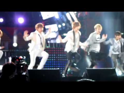 2012.4.7 SHINee @ 2012 KMW in Bangkok...