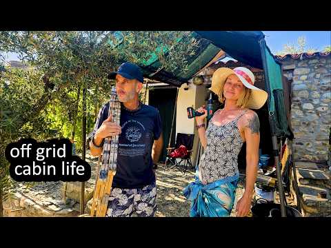 WE'RE MOVING IN! - OFF GRID in SCORCHING 40°C degrees +