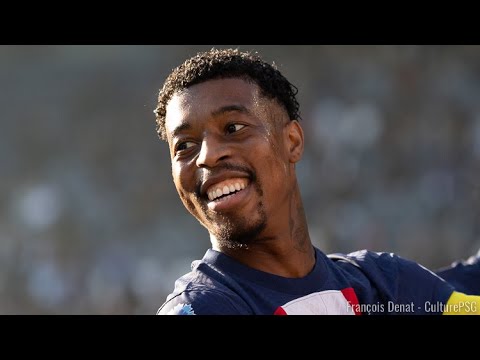 Kimpembe en train de travailler en piscine