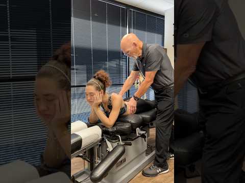 Gentle force fixes her back #physicaltherapy #manualtherapy #chiropractic #backpainrelief #healthy