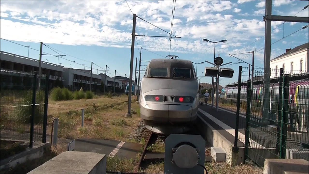 Départ TGV, gare des Sables d'Olonne (1/3) YouTube Départ TGV, gare des Sables d'Olonne (1/3) YouTube