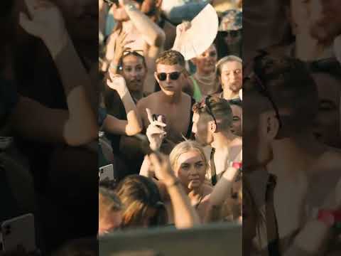 come on everybody to the party age of love #festivalmusic #edmmusic #techno #charlottewitte