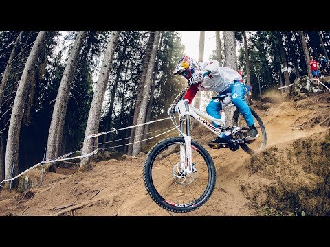 Plot Twist | Fast Life with Loïc Bruni S1E2