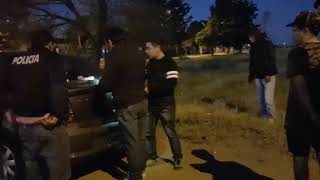 Encontraron un arma en un auto que persiguió la policía