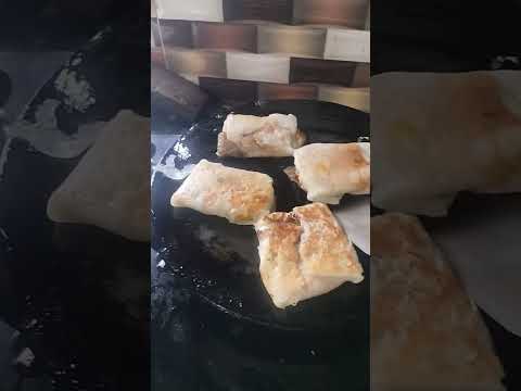 kaun dost kaun dusman 🤐🥰🙃🙃 #love #food #cook_n_craft_with_nitu #shortsfeedvideo #shortsviralvideos