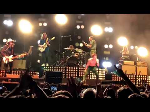 Cage The Elephant - Ain't No Rest For The Wicked - Bonnaroo 2017