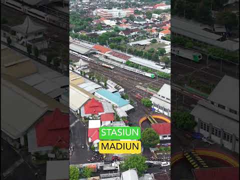 Stasiun madiun#keretaapi #train #railway #travel