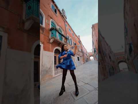 Ricky Martin's Maria 🛶 in Venezia