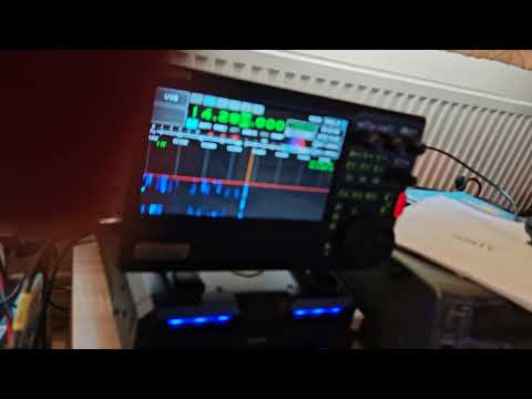 My First contact with the brand NEW Xiegu G725.  - QRP HF Radio