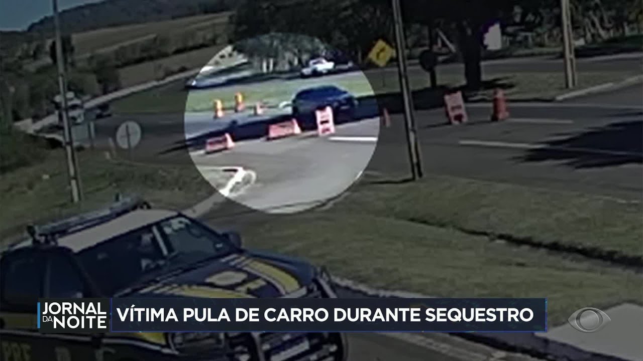 Homem se joga de carro durante sequestro relâmpago no interior do Paraná