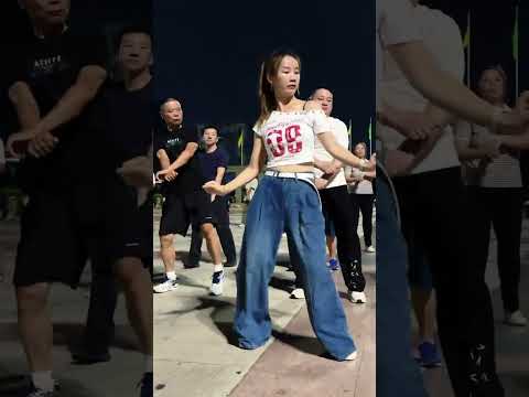 #dance #bestshuffle #fashion #dancer #trend #shuffle