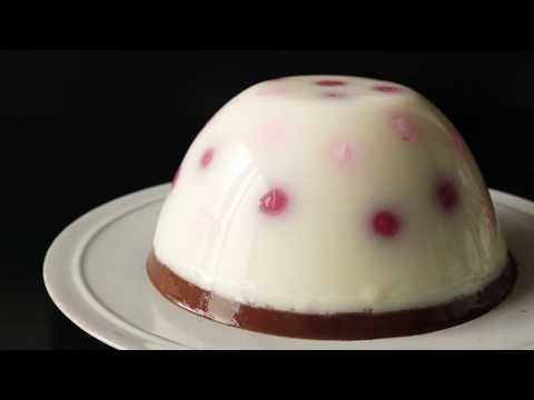 Gorgeous Strawberry Milk Cake Recipe