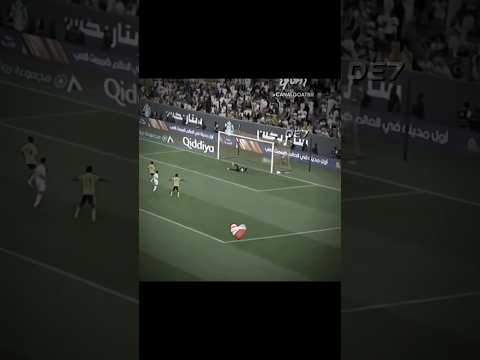 Ronaldo scored a banger after missing a penalty 🥶 #viralvideo #football #trending