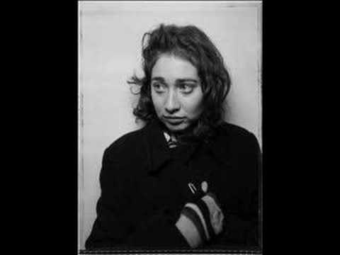 Regina Spektor - Hero (10-17-2004)