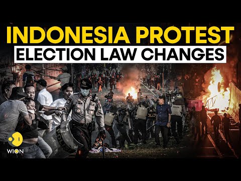 Indonesia Protest LIVE: Tear gas used to disperse protesters outside Indonesia parliament gates|WION