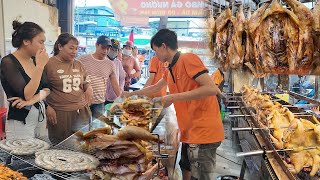 Phát Sốt Gà 99k Tặng Xôi, Bánh bao Khách Vây Kín Đợi Mua Ở Sài Gòn