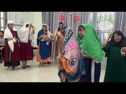 Hoạt cảnh: "Mười người nữ đồng trinh" (Ban phụ nữ -Tổ 2)