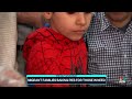 Migrant families in New York bake pies for those in need  - 02:36 min - News - Video