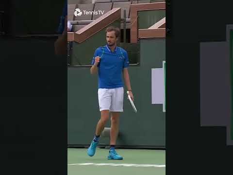 Daniil Medvedev INSANE Overhead Winner!