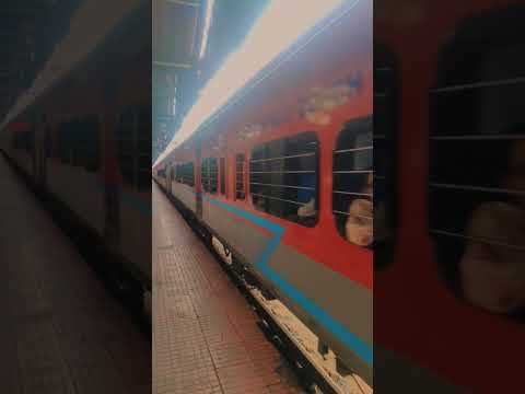 MGR chennai central to Ahmedabad Asarva Navjeevan SF Express// WAP7// 12656#vijayawada #yshorts