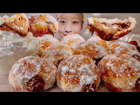 ASMR Nutella Donuts【Mukbang/ Eating Sounds】【English subtitles】