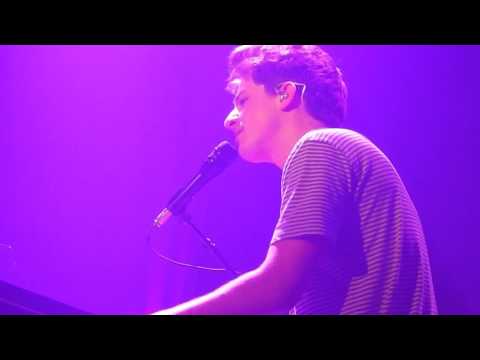 Charlie Puth - Sober (Selena Gomez cover) live in Amsterdam (17-5-2016)