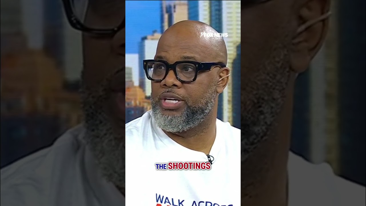 'THIS IS AN EMERGENCY': Chicago resident breaks with liberal leaders #shorts