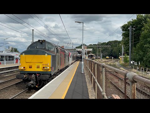 ROG 37611 powers up through Ipswich dragging failed 745103 working 5P99 6/7/22