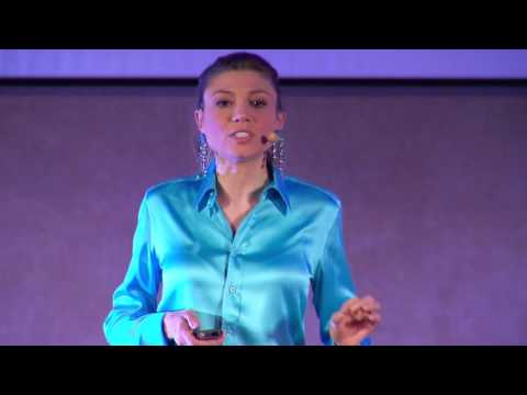 Nutrizione funzionale, il codice della vita | Sara Farnetti | TEDxLUISS