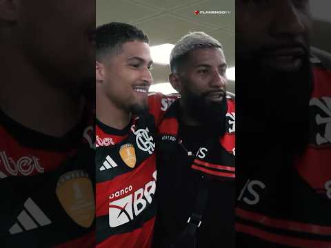 WHAT A RESENHA! 😂 RODINEI E JOÃO GOMES GASTANDO O INGLÊS NOS BASTIDORES! #flamengo #flamengotv