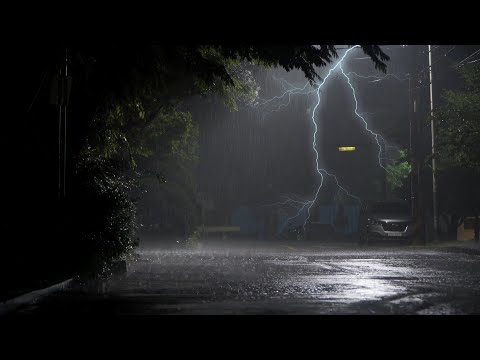 [4K] 한밤중에 쏟아지는 소나기 빗소리, 천둥 번개 그리고 비오는 소리. Thunder and Lightning, Rain Sounds at Night