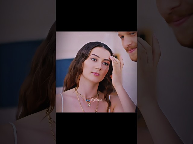 Kankamın başkasıyla dedikodu yaptığını görmüşümdür😂 #aşkmantıkintikam #burcuözberk #burakyörük
