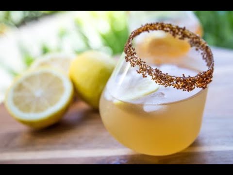 Coconut Lemon Crush Cocktail : Refreshing Lemon Vodka Cocktail (Recipe
Included)