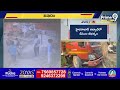 విద్యార్థులపైకి దూసుకెళ్లిన డీసీఎం | Hyderabad Alwal DCM News | Prime9 News - 04:25 min - News - Video