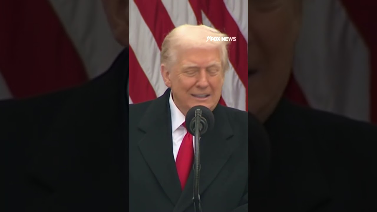 Trump JOKES about naming turkeys 'Chuck' and 'Nancy': But I wouldn't 'pardon' them! #shorts #foxnews