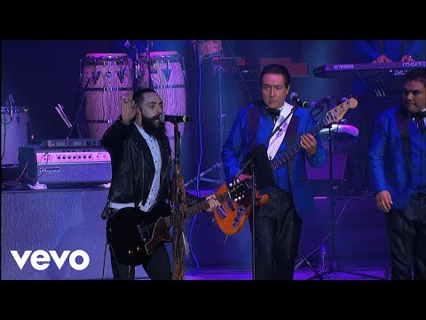 Los Ángeles Azules - 17 Años (Live) ft. Jay De La Cueva