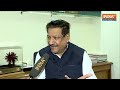 Milind Deora पर Congress का पलटवार, पुछा - इतनी घुटन थी तो पहले क्यों नहीं छोड़ी पार्टी?  - 10:48 min - News - Video
