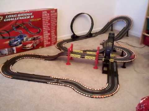 Toys R Us Fast Lane Challenger II slot car race track jwillar1 - YouTube