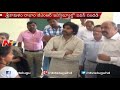 Huge fans throng to see Pawan Kalyan at GMR institute in Rajam