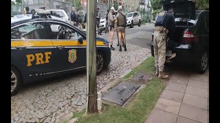 Após perseguição, criminosos são presos pela PRF e BM no Bairro Bela Vista, em Porto Alegre
