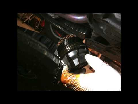 how to reset oil change light on 2005 toyota camry #7
